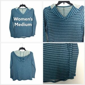 Women’s St. John's Bay Medium 8 - 10 Sweatshirt Hoodie Sweats Stripes Blue NWOT
